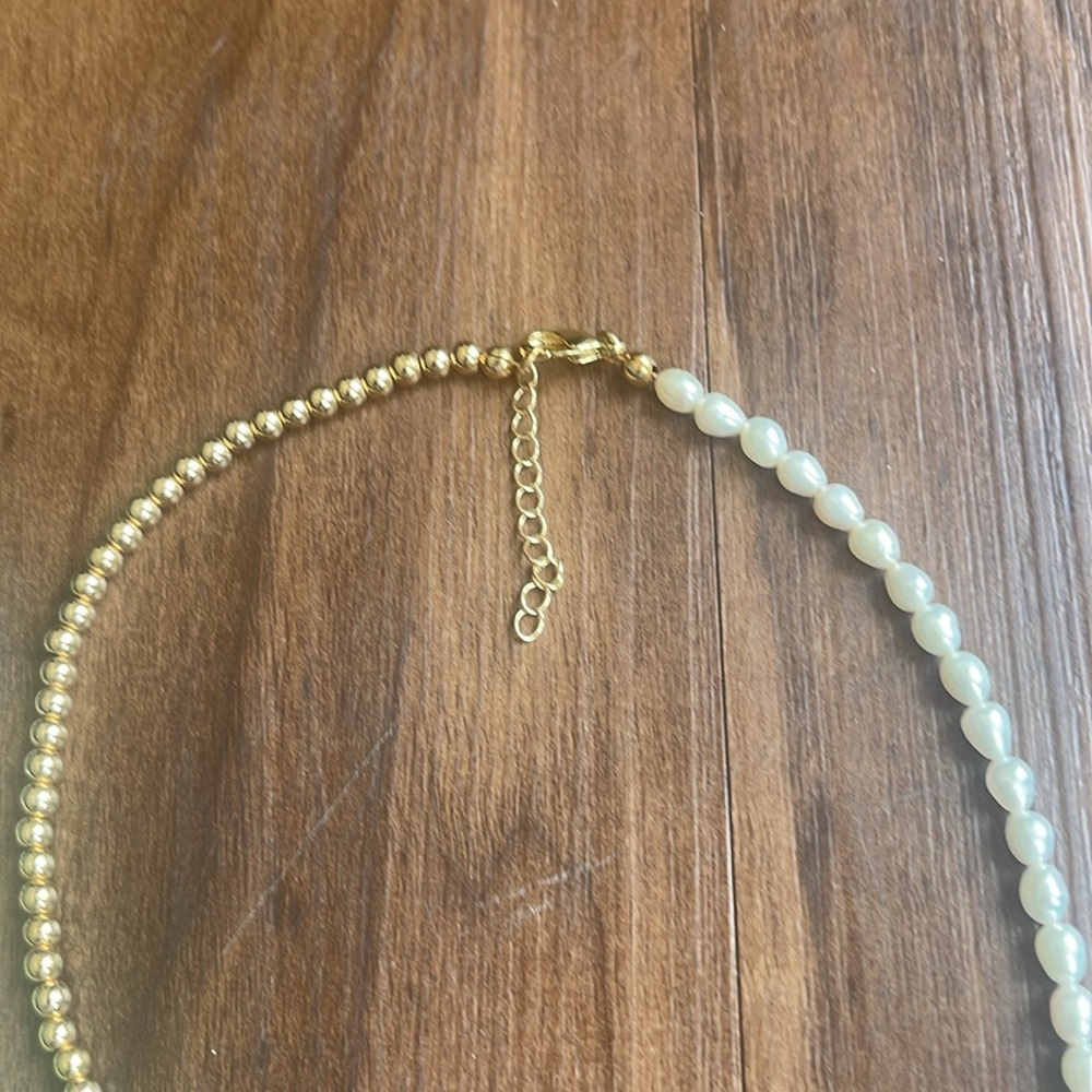 Logan Tay Bondi Pearl Necklace - Picture 3 of 6